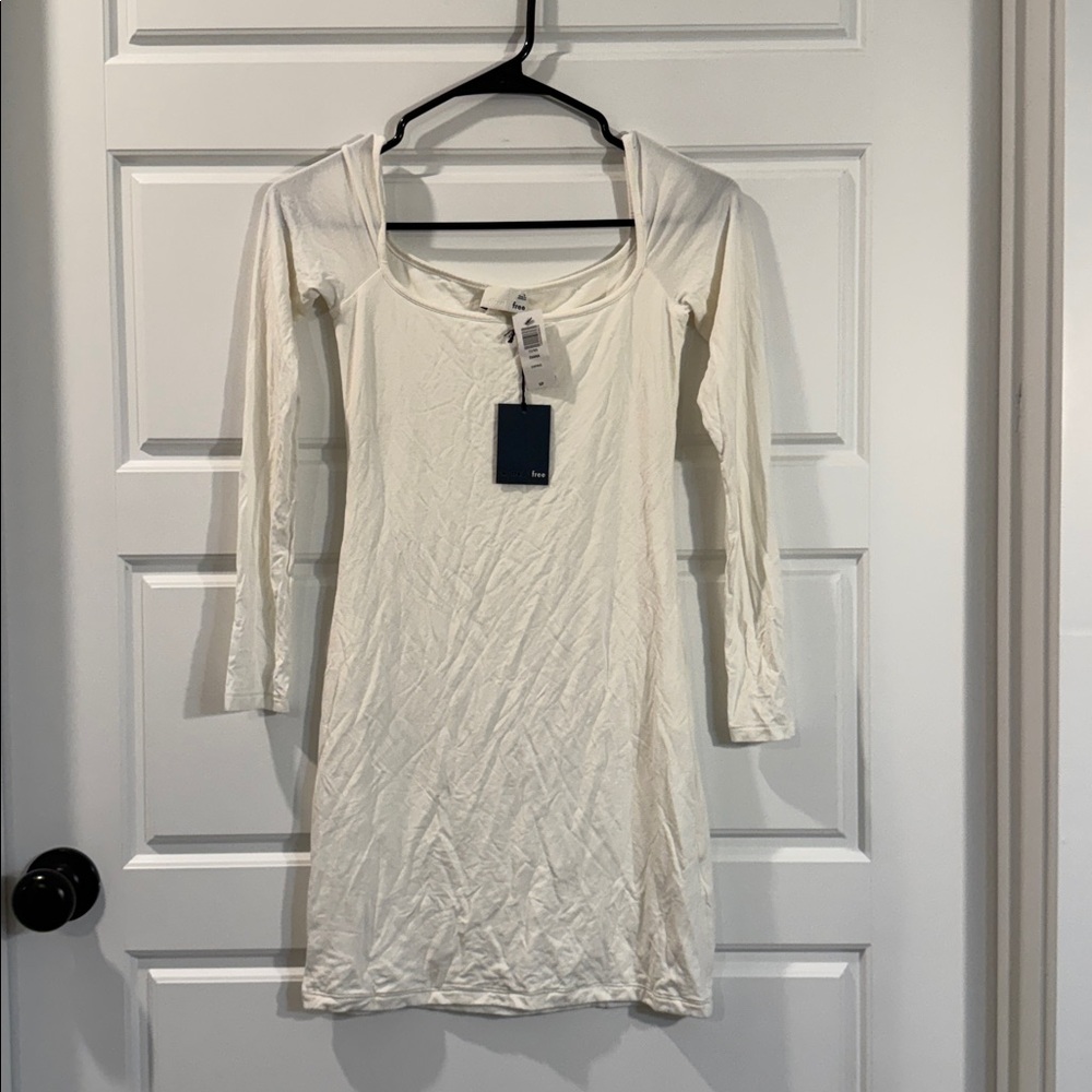 NWT Aritzia Wilfred Free Diana Long Sleeve Bodycon Dress SP